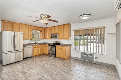 864 Plantation Dr, Titusville, FL 32780 - photo 6