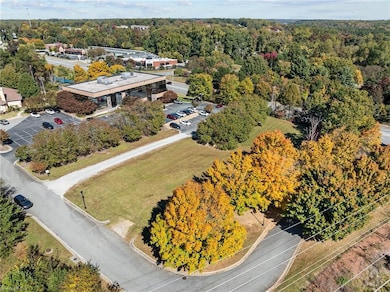 3855 Battleground Ave, Greensboro, NC 27410 - photo 6