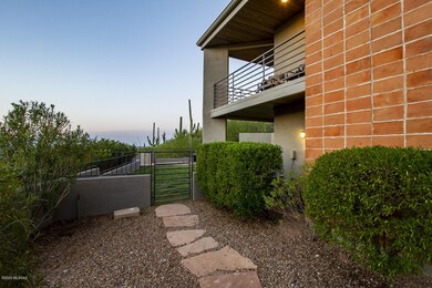 Side walkway