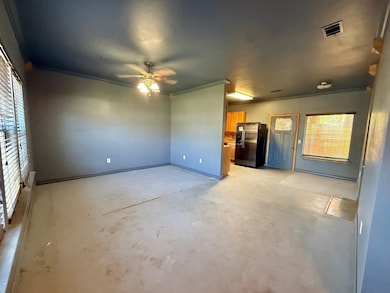 6310 25th St, Groves, TX 77619 - photo 2