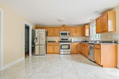 92 Chestnut Rd, Halifax, MA 02338 - photo 4