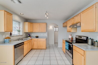 kitchen2