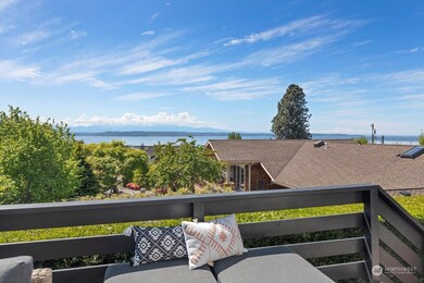 854 Maple St, Edmonds, WA 98020 - photo 5