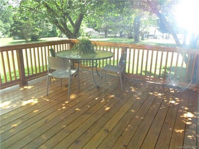 115 Kalen Dr unit 15 & pt14, Statesville, NC 28625 - photo 5