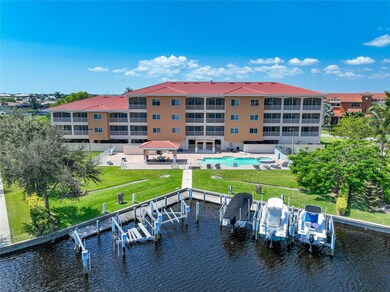 3322 Purple Martin Dr unit 142, Punta Gorda, FL 33950 - photo 3
