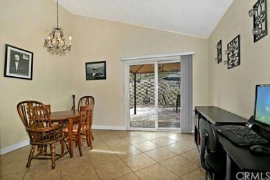 Dining room with sliding door and a great view to 
