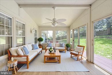 6904 Lakeland Way, Fredericksburg, VA 22407 - photo 2