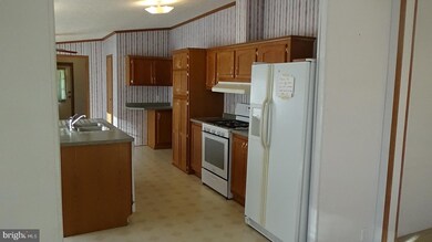 7 Meadowview Dr, New Bloomfield, PA 17068 - photo 3