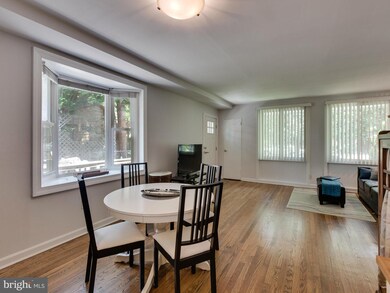 122 E Taylor Run Pkwy, Alexandria, VA 22314 - photo 7
