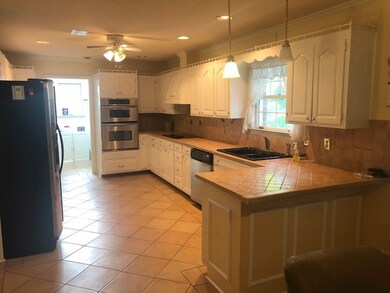 195 Cedar Dr, Broxton, GA 31519 - photo 3