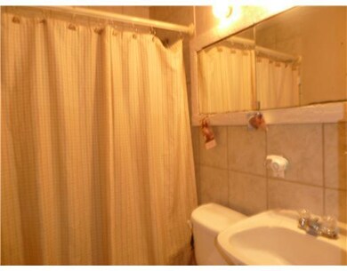 Master Bath/Spa.