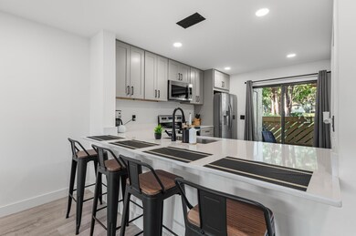 12950 Dartford Trail unit 14, Wellington, FL 33414 - photo 3