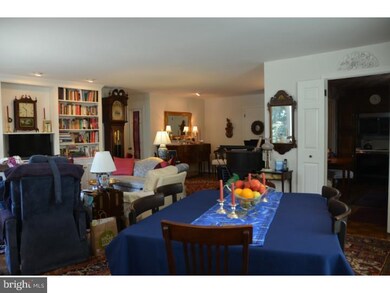 264 Montgomery Ave unit 305, Haverford, PA 19041 - photo 5