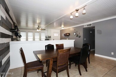 Dining Room2