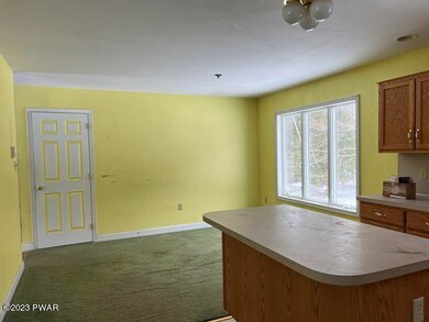 16 Victoria Cir unit L10A, Jefferson Township, PA 18436 - photo 5