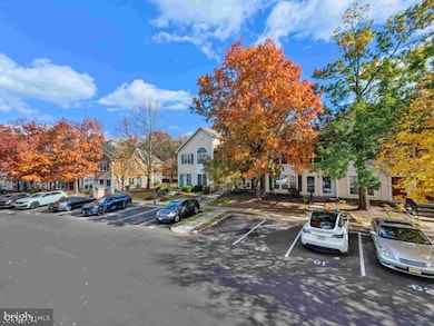 93 Gregory Ln, Franklin Park, NJ 08823 - photo 4