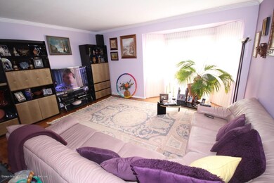 89 Corona Ave, Staten Island, NY 10306 - photo 5