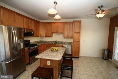 22608 Welborne Manor Square, Ashburn, VA 20148 - photo 4