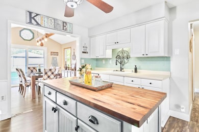 1627 S 170th St, New Berlin, WI 53151 - photo 5