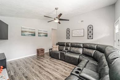 4322 Peridot Ln, Friendswood, TX 77546 - photo 7