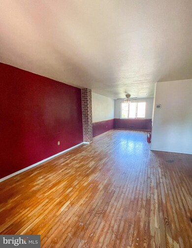 1008 Middleborough Rd, Essex, MD 21221 - photo 3