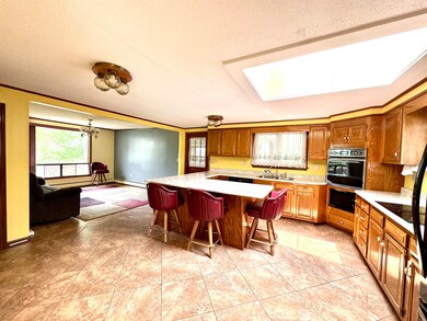 229 Main St, Colebrook, NH 03576 - photo 5