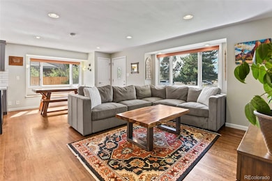 5954 S Columbine Way, Centennial, CO 80121 - photo 4