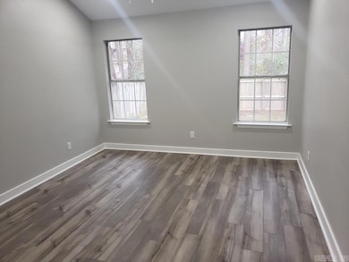 7 Connolly Ct, Little Rock, AR 72210 - photo 4