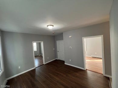 115 Isabella Ave unit 1, Newark, NJ 07106 - photo 6