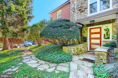 6003 Lakehurst Dr unit 1, Baltimore, MD 21210 - photo 2