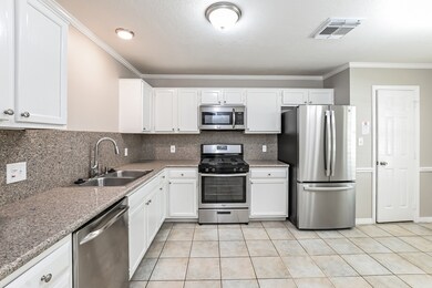 521 Cedar Ave, League City, TX 77573 - photo 6