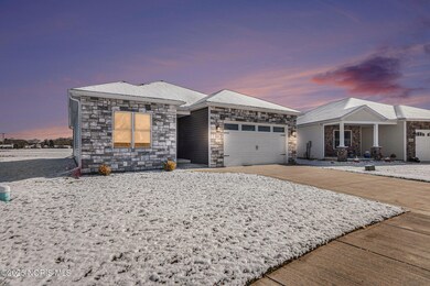 244 E Bay Harbor Ct, Bowling Green, OH 43402 - photo 4