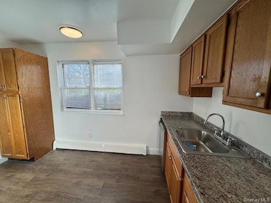 24 Marshall Dr, Cornwall, NY 12518 - photo 7