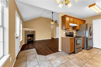 200 Sun Meadow Dr, Centerton, AR 72719 - photo 6