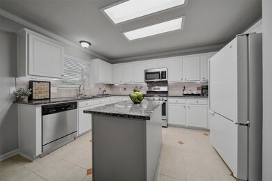 32334 Willow Creek Park, Conroe, TX 77385 - photo 6