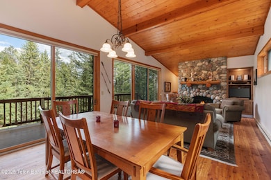 Dining to Living area