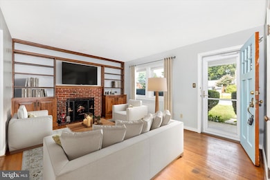 412 Lee Place, Frederick, MD 21702 - photo 6