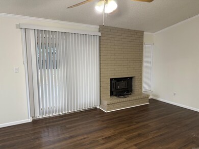 1710 S Cherry St, Stuttgart, AR 72160 - photo 4