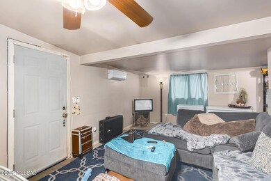 12 - Holladay 1610