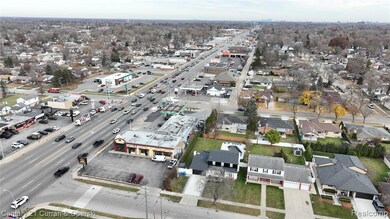 2244 N Evangeline St, Dearborn Heights, MI 48127 - photo 7