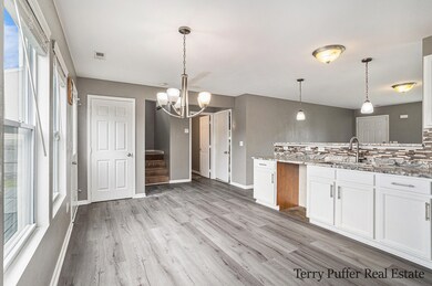 1228 Ellery Grove Ct, Vicksburg, MI, 490