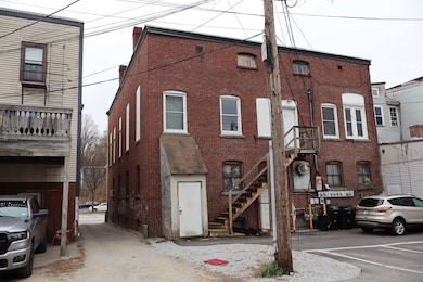 416 Central St, Franklin, NH 03235 - photo 3