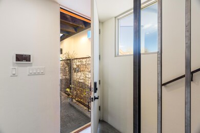 704 Benicia Ln, Albuquerque, NM 87102 - photo 4