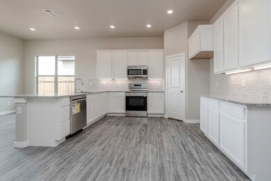 9007 Spirit Ave, Odessa, TX 79765 - photo 5