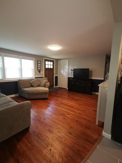 39 Hoover Rd, Walpole, MA 02081 - photo 6