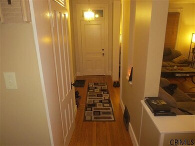 462 Hamilton St, Albany, NY 12203 - photo 5