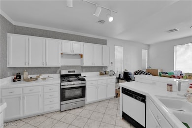 5790 Native Dancer Ct, Las Vegas, NV 89113 - photo 7