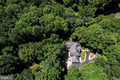 12221 Chapel Rd, Clifton, VA 20124 - photo 5