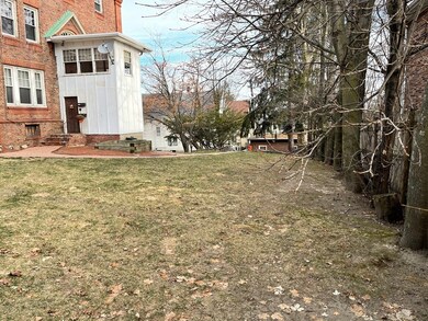 139 Berkeley St, Lawrence, MA 01841 - photo 6