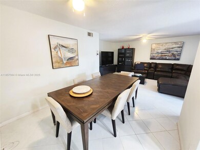 580 Egret Dr unit 322, Hallandale Beach, FL 33009 - photo 6